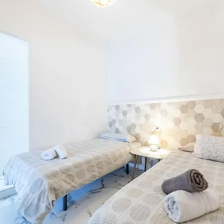 Centro L-ll Apartment *