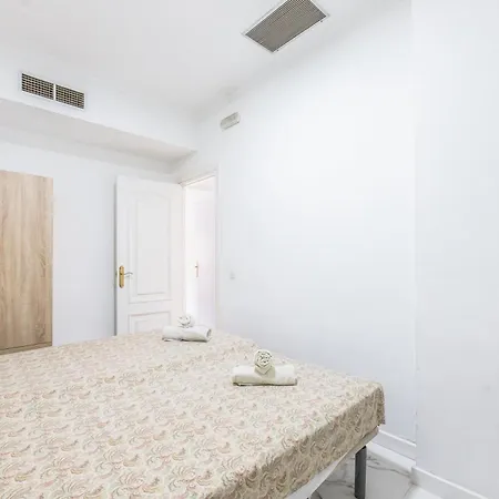 Apartment Centro L *