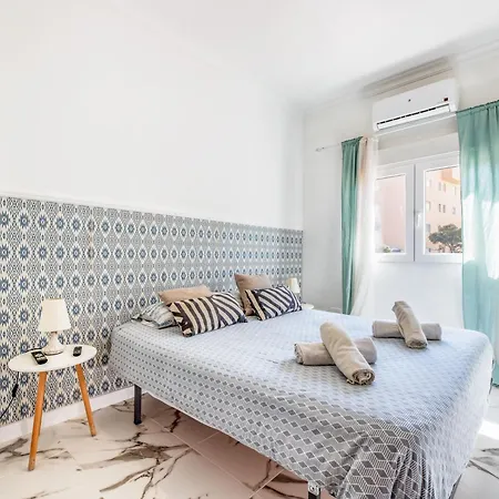 Centro L-ll Apartment